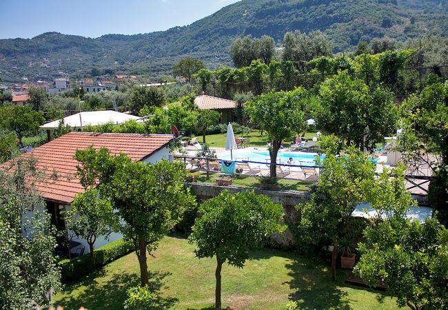 House in Sorrento - AMORE RENTALS - Casa Limoneto with Shared Pool, Garden, Terraces and Parking House in Sorrento - AMORE RENTALS - Casa Limoneto with Shared Pool, Garden, Terraces and Parking