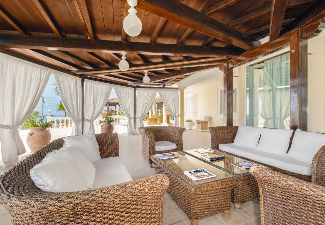 Villa in Massa Lubrense - AMORE RENTALS - Villa Giulia with Private Pool, Sea View, Terraces and Parking