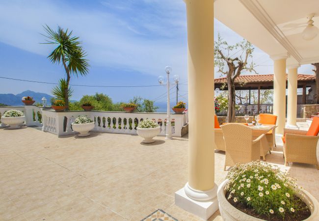 Villa in Massa Lubrense - AMORE RENTALS - Villa Giulia with Private Pool, Sea View, Terraces and Parking