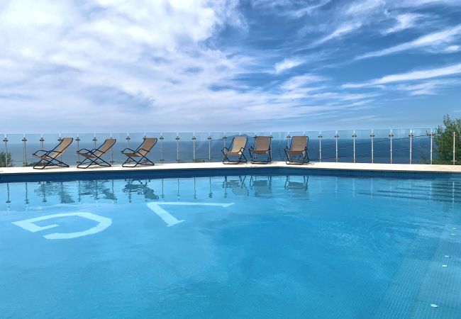Villa in Massa Lubrense - AMORE RENTALS - Villa Giulia with Private Pool, Sea View, Terraces and Parking Villa in Massa Lubrense - AMORE RENTALS - Villa Giulia with Private Pool, Sea View, Terraces and Parking