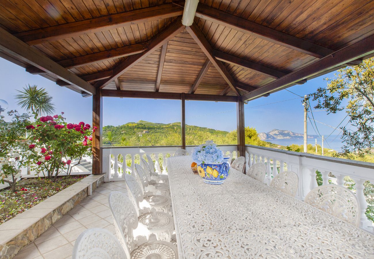 Villa in Massa Lubrense - AMORE RENTALS - Villa Giulia with Private Pool, Sea View, Terraces and Parking