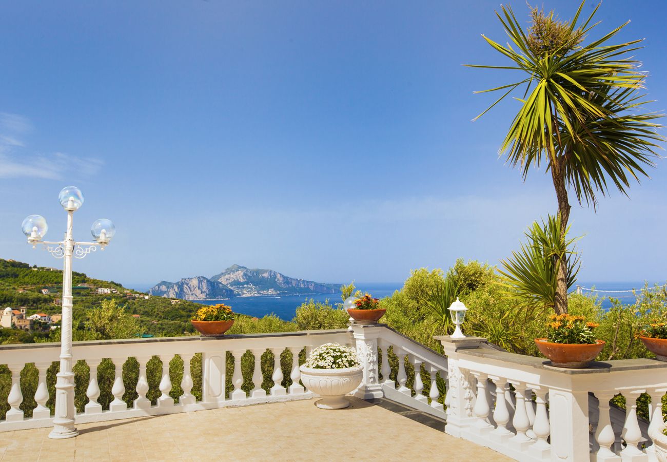Villa in Massa Lubrense - AMORE RENTALS - Villa Giulia with Private Pool, Sea View, Terraces and Parking