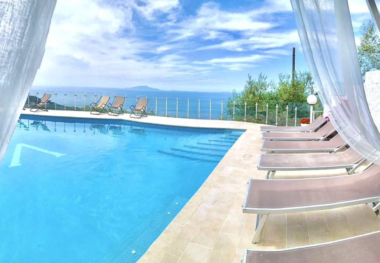 Villa in Massa Lubrense - AMORE RENTALS - Villa Giulia with Private Pool, Sea View, Terraces and Parking