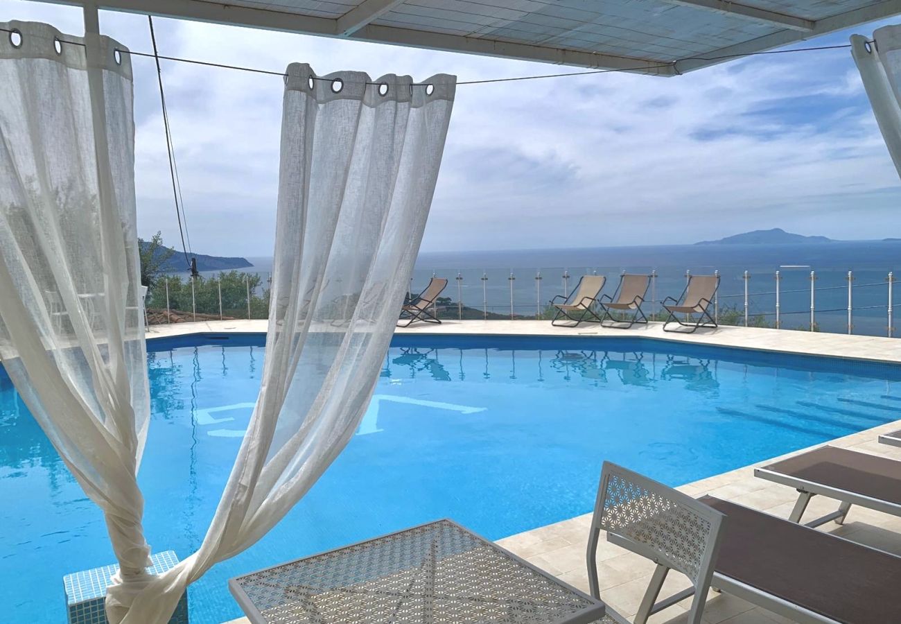 Villa in Massa Lubrense - AMORE RENTALS - Villa Giulia with Private Pool, Sea View, Terraces and Parking