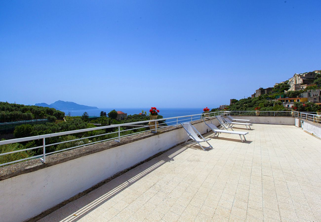 Villa in Massa Lubrense - AMORE RENTALS - Villa Imma with Private Swimming Pool, Sea View and Parking
