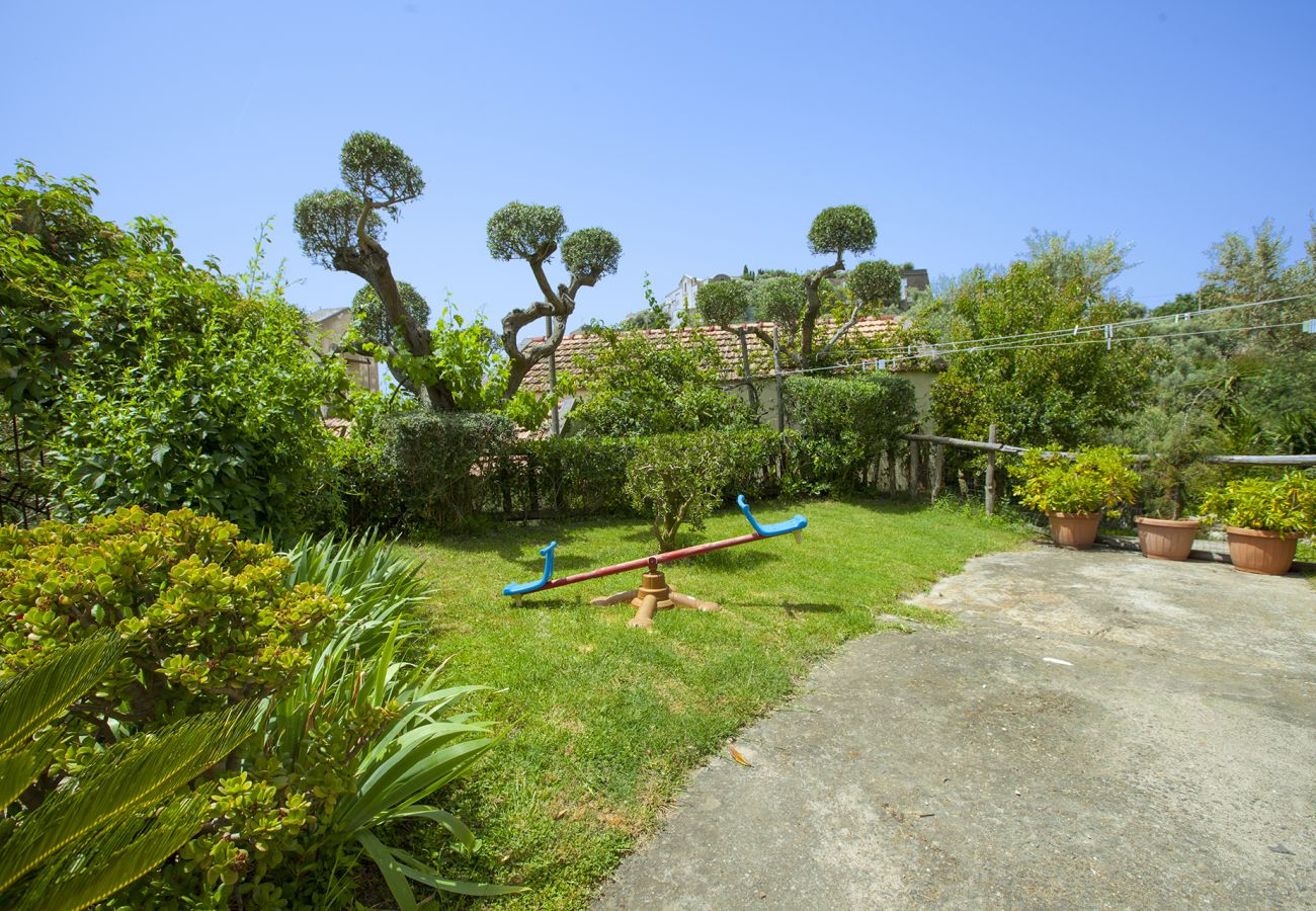 Villa in Massa Lubrense - AMORE RENTALS - Villa Imma with Private Swimming Pool, Sea View and Parking