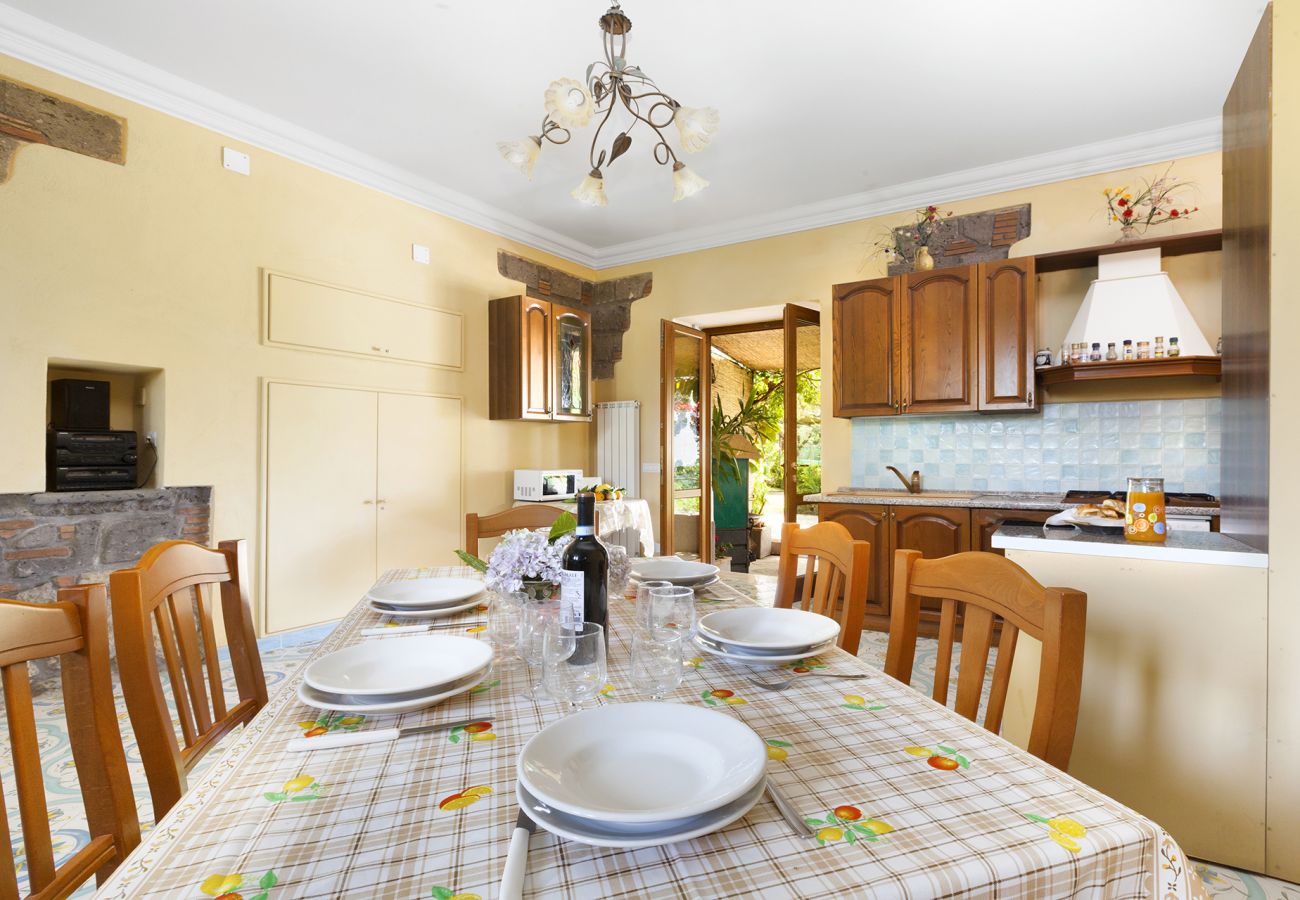 Villa in Massa Lubrense - AMORE RENTALS - Villa Imma with Private Swimming Pool, Sea View and Parking