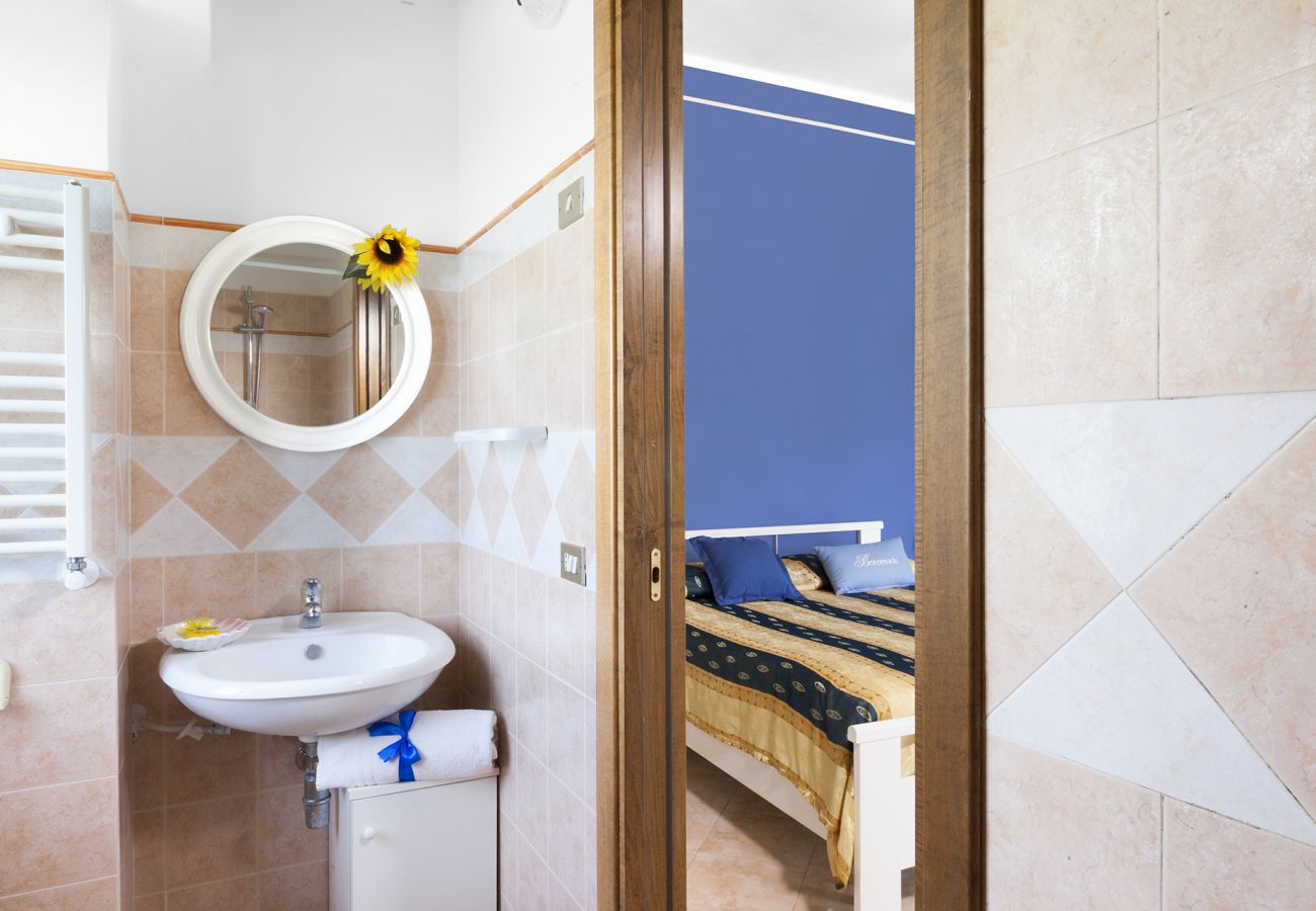 Villa in Massa Lubrense - AMORE RENTALS - Villa Imma with Private Swimming Pool, Sea View and Parking