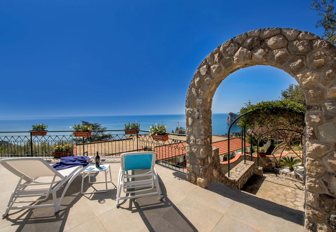 Villa in Massa Lubrense - AMORE RENTALS - Villa Marina with Private Pool, Sea View, Terraces and Parking