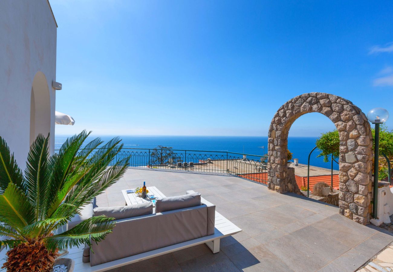 Villa in Massa Lubrense - AMORE RENTALS - Villa Marina with Private Pool, Sea View, Terraces and Parking