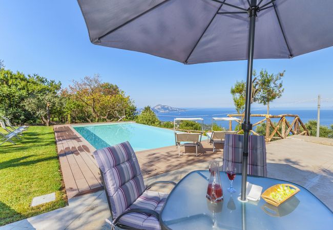 Villa in Sant´Agata sui Due Golfi - Villa Ferrara with Infinity Pool, Sea View, Parking and Garden Villa in Sant´Agata sui Due Golfi - Villa Ferrara with Infinity Pool, Sea View, Parking and Garden