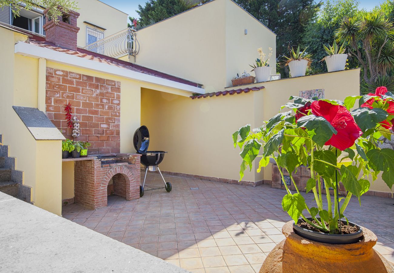 Villa in Sant´Agata sui Due Golfi - Villa Ferrara with Infinity Pool, Sea View, Parking and Garden