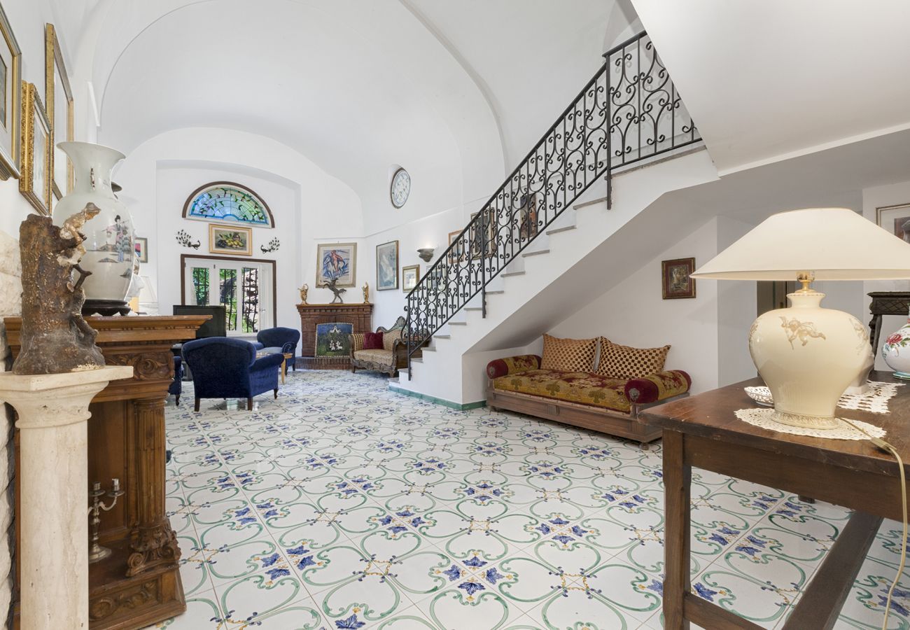Villa in Sant´Agata sui Due Golfi - Villa Ferrara with Infinity Pool, Sea View, Parking and Garden