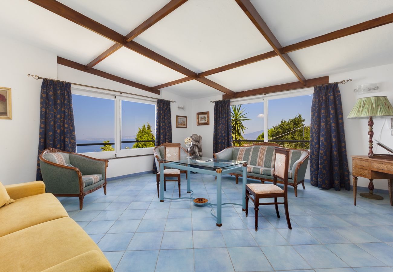 Villa in Sant´Agata sui Due Golfi - Villa Ferrara with Infinity Pool, Sea View, Parking and Garden