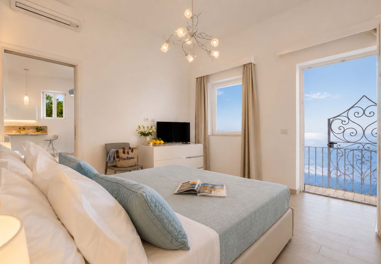 Villa in Positano - AMORE RENTALS - Villa Anna with private Terrace and Sea View