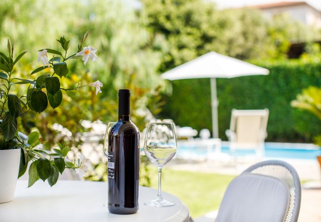 Villa in Sant´Agnello - AMORE RENTALS - Villa Lia with Private Pool, Garden and Parking Villa in Sant´Agnello - AMORE RENTALS - Villa Lia with Private Pool, Garden and Parking