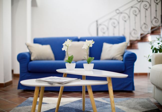 Villa in Sant´Agnello - AMORE RENTALS - Villa Lia with Private Pool, Garden and Parking Villa in Sant´Agnello - AMORE RENTALS - Villa Lia with Private Pool, Garden and Parking