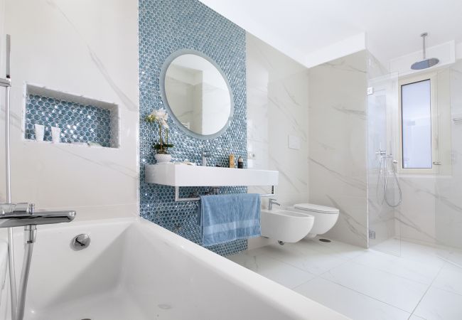 Apartment in Sorrento - AMORE RENTALS - Sara Home with Private Terrace, Air Conditioning and Internet Wi-Fi Apartment in Sorrento - AMORE RENTALS - Sara Home with Private Terrace, Air Conditioning and Internet Wi-Fi