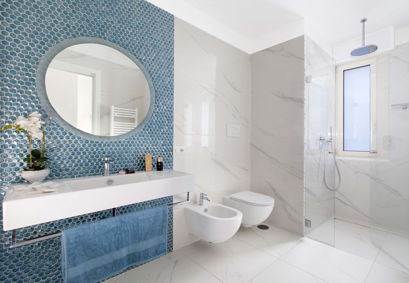 Apartment in Sorrento - AMORE RENTALS - Sara Home | Two Connected Apartments with Terraces in the Heart of Sorrento