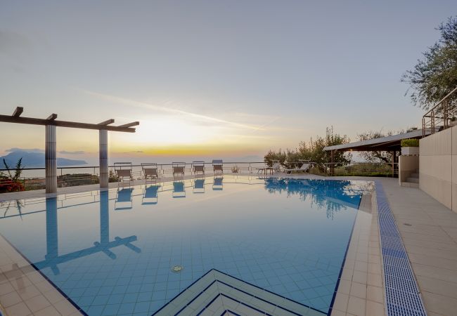 Villa in Massa Lubrense - AMORE RENTALS - Villa Elia with Private Pool, Sea View, Terraces, Parking and Garden