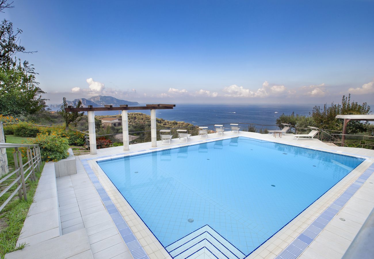 Villa in Massa Lubrense - AMORE RENTALS - Villa Elia with Private Pool, Sea View, Terraces, Parking and Garden