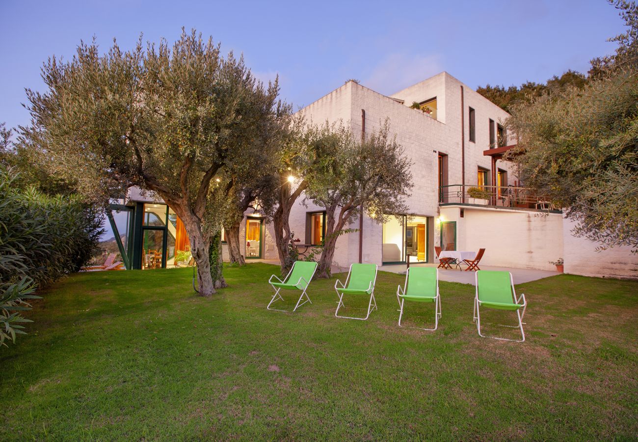 Villa in Massa Lubrense - AMORE RENTALS - Villa Elia with Private Pool, Sea View, Terraces, Parking and Garden