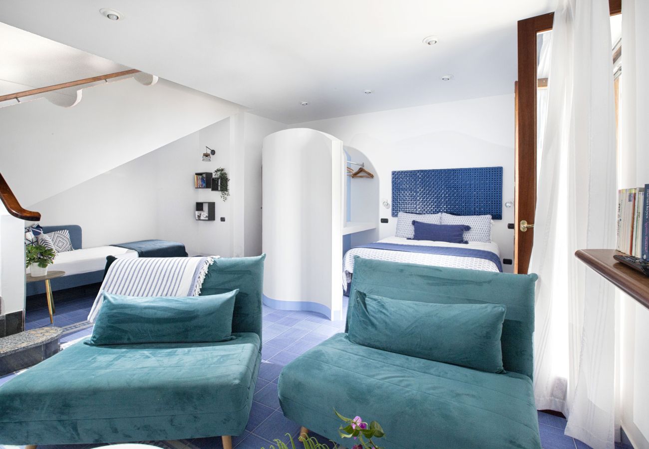 Villa in Nerano - AMORE RENTALS - Villa The Phoenix with Private Swimming Pool, Sea View, Terrace and Parking