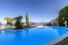 Villa in Sorrento - AMORE RENTALS - Villa Bianca with Private Swimming Pool, Sea View, Terraces, Parking and Barbecue Villa in Sorrento - AMORE RENTALS - Villa Bianca with Private Swimming Pool, Sea View, Terraces, Parking and Barbecue