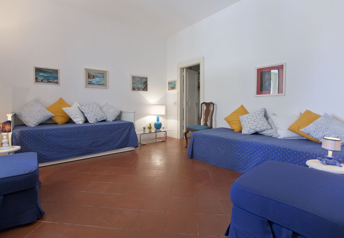 Villa in Massa Lubrense - AMORE RENTALS - Villa Stella with Private Swimming Pool, Sea View, Terraces and Parking