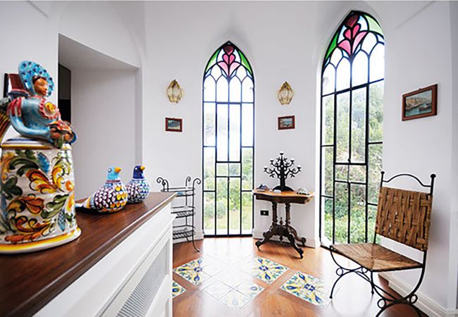 Villa in Sant´Agnello - AMORE RENTALS - Villa Angelo with Private Terraces, Parking and Air Conditioning Villa in Sant´Agnello - AMORE RENTALS - Villa Angelo with Private Terraces, Parking and Air Conditioning