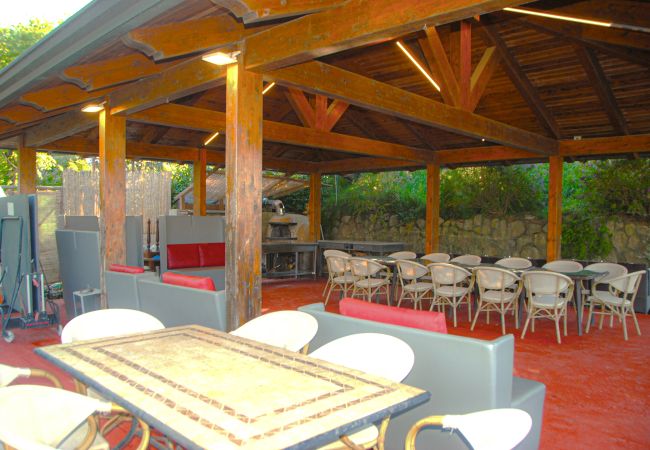Villa in Sant´Agnello - AMORE RENTALS - Villa Calisto with Private Swimming Pool, Garden, Jacuzzi, Sea view and Parking Villa in Sant´Agnello - AMORE RENTALS - Villa Calisto with Private Swimming Pool, Garden, Jacuzzi, Sea view and Parking