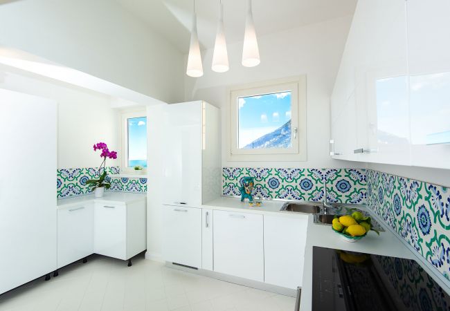 Villa in Amalfi - AMORE RENTALS - Palazzo della Storia with Sea View, Jacuzzi, Terraces, Breakfast and Air Conditioning Villa in Amalfi - AMORE RENTALS - Palazzo della Storia with Sea View, Jacuzzi, Terraces, Breakfast and Air Conditioning