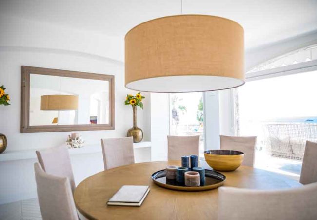 Villa in Massa Lubrense - AMORE RENTALS - Villa dei Sogni with Private Swimming Pool, Sea View, Parking and Air Conditioning Villa in Massa Lubrense - AMORE RENTALS - Villa dei Sogni with Private Swimming Pool, Sea View, Parking and Air Conditioning