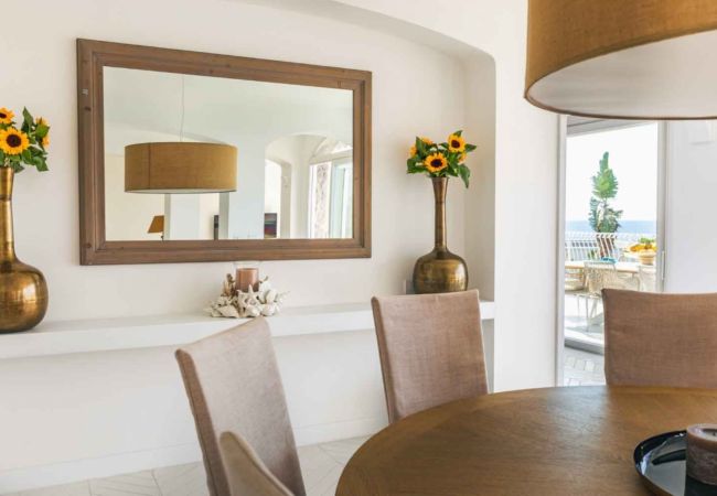 Villa in Massa Lubrense - AMORE RENTALS - Villa dei Sogni with Private Swimming Pool, Sea View, Parking and Air Conditioning Villa in Massa Lubrense - AMORE RENTALS - Villa dei Sogni with Private Swimming Pool, Sea View, Parking and Air Conditioning