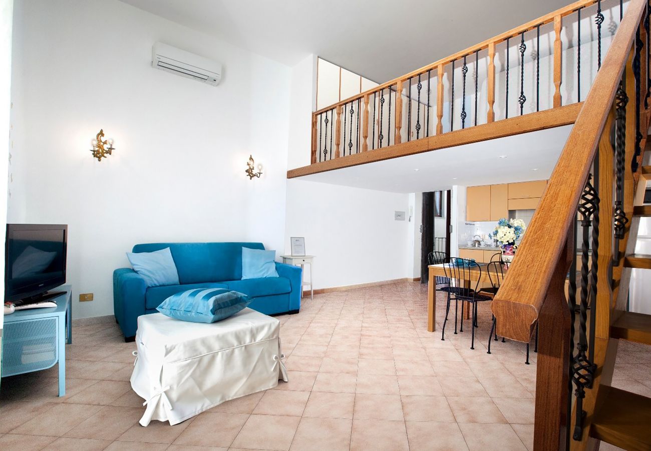 Apartment in Sorrento - 'A Terr Dell'Ammore with Air Conditioning and Internet Wi-Fi
