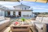 Villa in Panzano - AMORE RENTALS - Villa Mia with Private Pool, Garden, Terraces and Parking Villa in Panzano - AMORE RENTALS - Villa Mia with Private Pool, Garden, Terraces and Parking