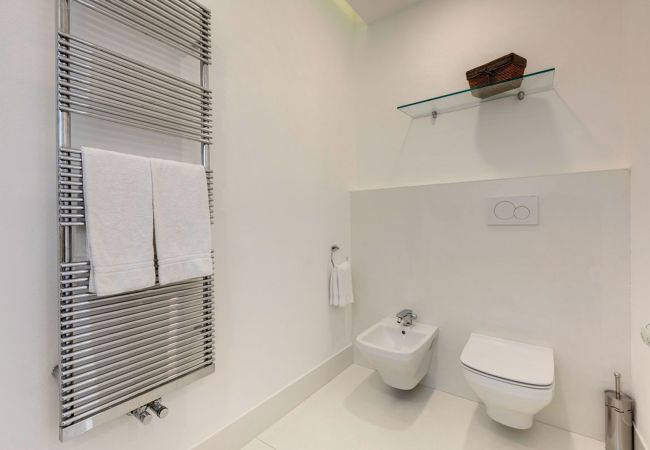 Residence in Panzano - Ville Il Paradiso with Private Pools, Garden, Terraces, Ideal for Weddings Residence in Panzano - Ville Il Paradiso with Private Pools, Garden, Terraces, Ideal for Weddings