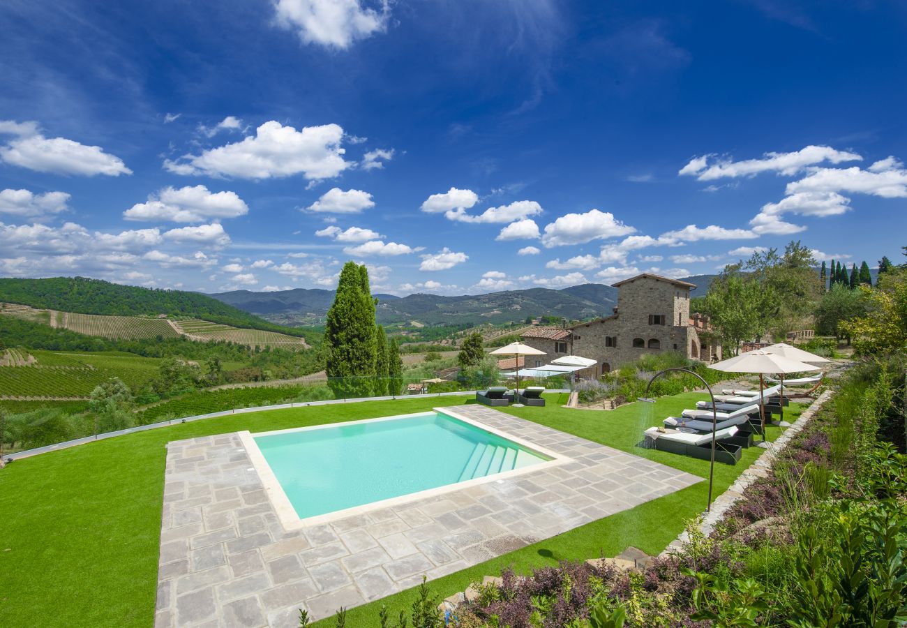 Residence in Panzano - Ville La Marcellina with Private Pools, Garden, Terraces, Ideal for Weddings