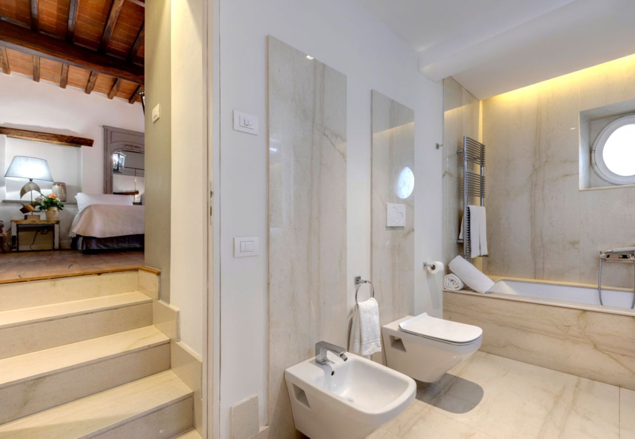 Residence in Panzano - Ville Il Paradiso with Private Pools, Garden, Terraces, Ideal for Weddings