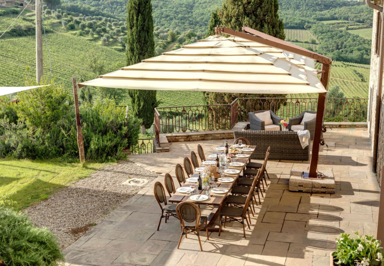 Residence in Panzano - Ville Il Paradiso with Private Pools, Garden, Terraces, Ideal for Weddings