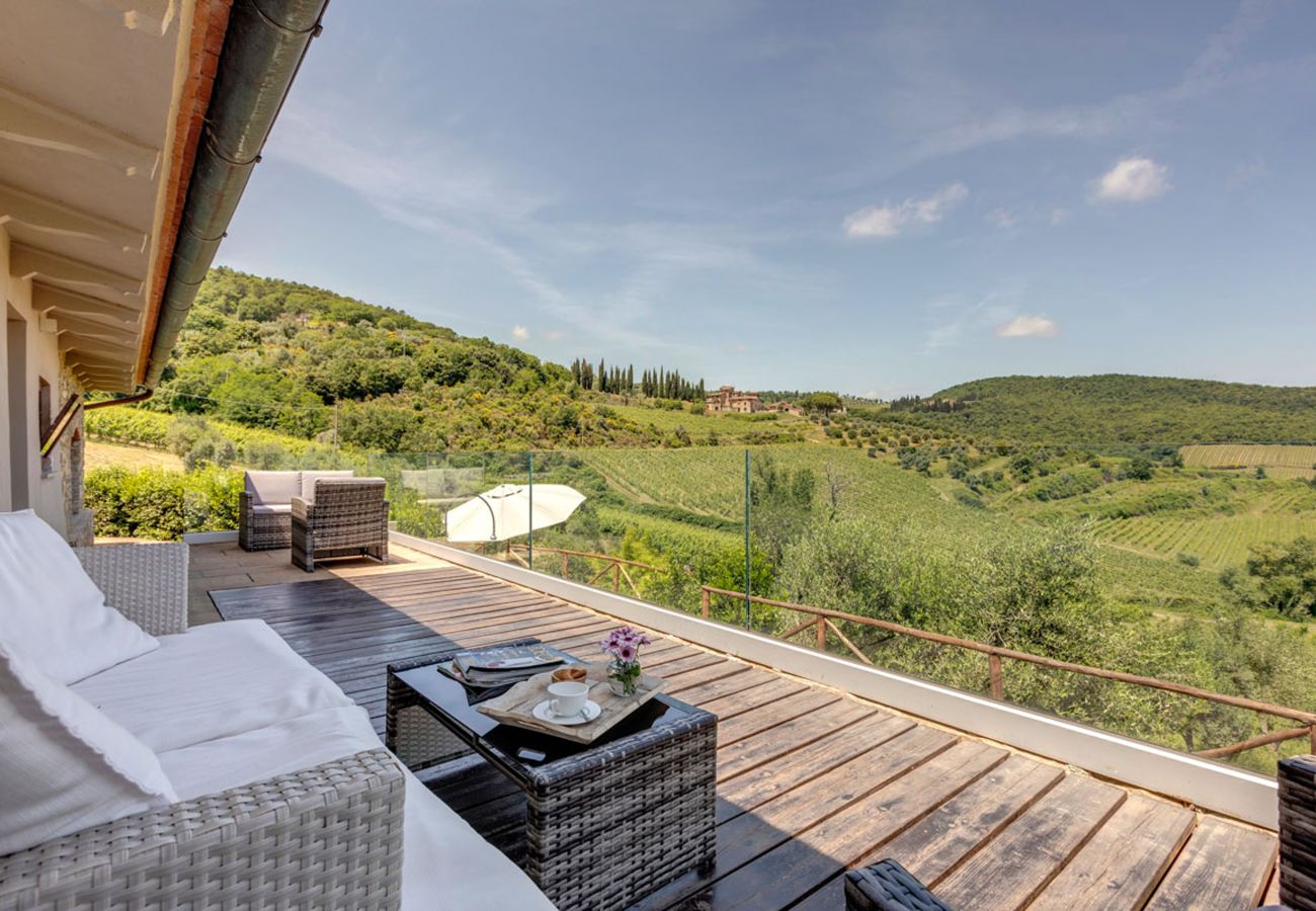 Residence in Panzano - Ville Il Paradiso with Private Pools, Garden, Terraces, Ideal for Weddings