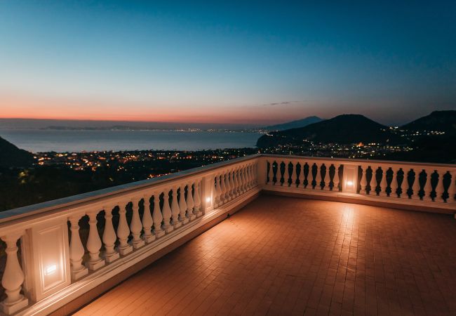 Villa in Sant´Agnello - AMORE RENTALS - Villa Tina with Private Swimming Pool, Sea View, Terraces, Garden and Parking Villa in Sant´Agnello - AMORE RENTALS - Villa Tina with Private Swimming Pool, Sea View, Terraces, Garden and Parking