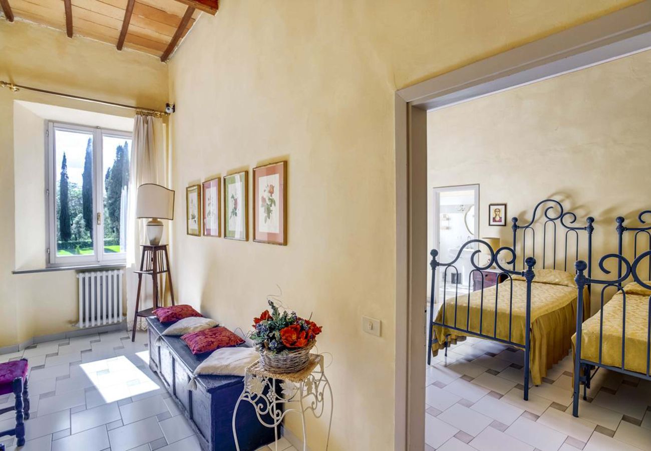 Villa in Radicofani - AMORE RENTALS - Villa Il Giardino with Private Swimming Pool, Garden, Ideal for Weddings