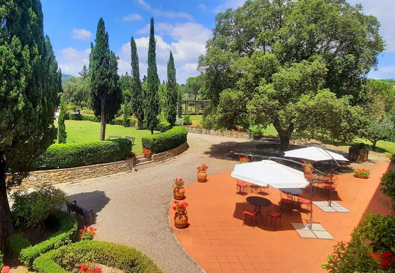 Villa in Radicofani - AMORE RENTALS - Villa Il Giardino with Private Swimming Pool, Garden, Ideal for Weddings