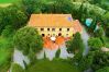 Villa in Radicofani - AMORE RENTALS - Villa Il Giardino with Private Swimming Pool, Garden, Ideal for Weddings Villa in Radicofani - AMORE RENTALS - Villa Il Giardino with Private Swimming Pool, Garden, Ideal for Weddings