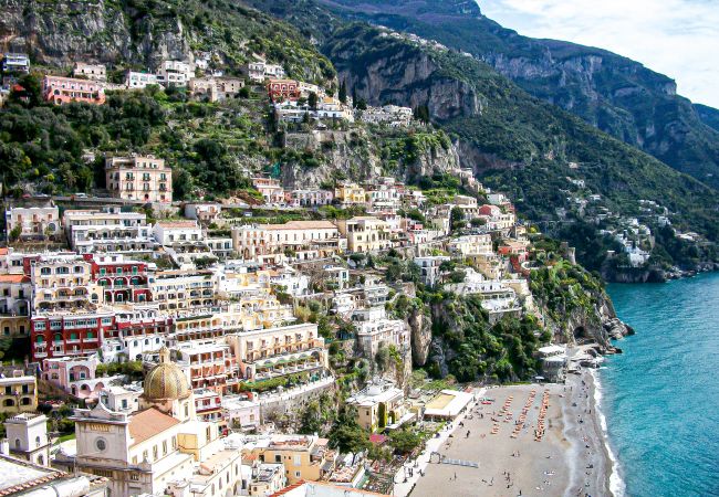 House in Positano - AMORE RENTALS - Maison Don Rafe’ with Sea View and Solarium  House in Positano - AMORE RENTALS - Maison Don Rafe’ with Sea View and Solarium