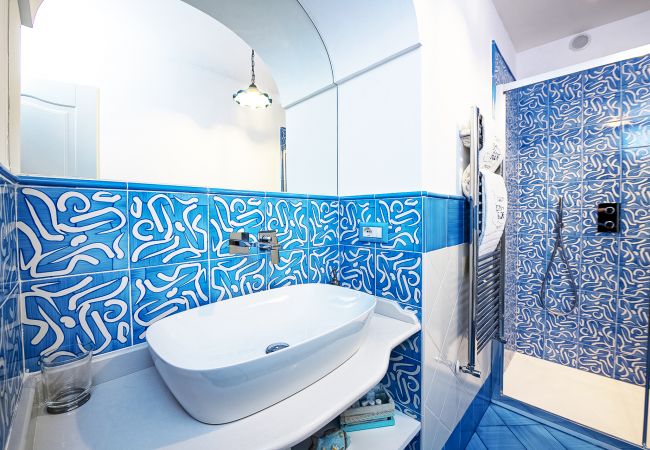 House in Positano - AMORE RENTALS - Maison Don Rafe’ with Sea View and Solarium  House in Positano - AMORE RENTALS - Maison Don Rafe’ with Sea View and Solarium