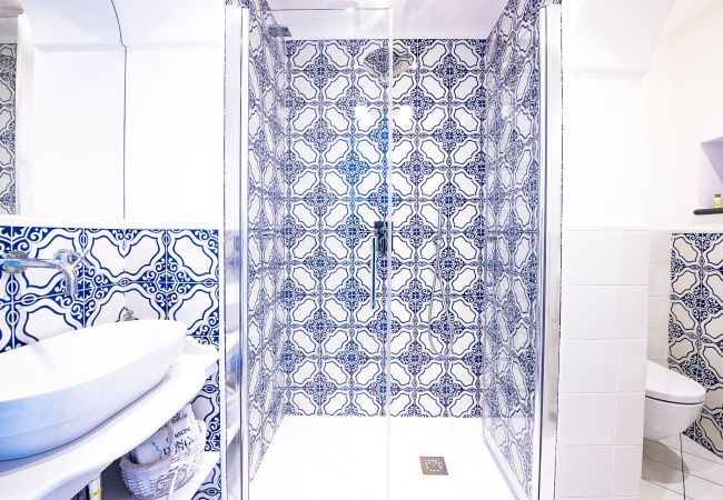 House in Positano - AMORE RENTALS - Maison Don Rafe’ with Sea View and Solarium  House in Positano - AMORE RENTALS - Maison Don Rafe’ with Sea View and Solarium