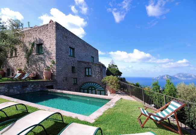 Villa/Dettached house in Massa Lubrense - AMORE RENTALS - Villa Alma with Private Swimming Pool, Sea View and Garden