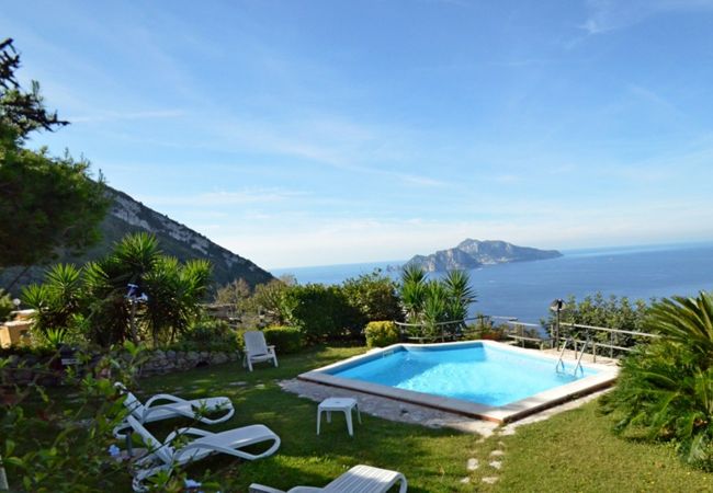 Villa in Massa Lubrense - AMORE RENTALS - Villa Posidonia with Sea View, Swimming Pool and Garden Villa in Massa Lubrense - AMORE RENTALS - Villa Posidonia with Sea View, Swimming Pool and Garden